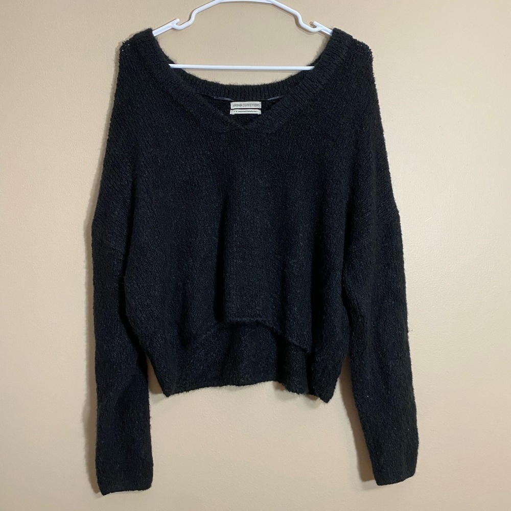 Urban Outfitters Chunky Knit Fuzzy V-Neck Sweater Black Women’s Size Large